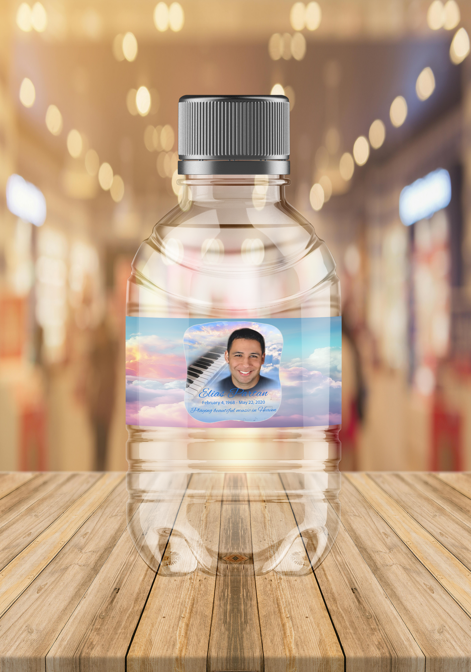 DRINKING WATER WITH CUSTOMIZED LABELS